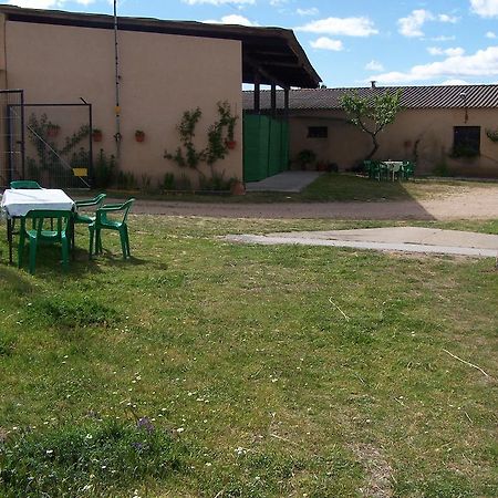 Albergue Turistico Torre De Sabre El Cubo de Tierra del Vino Eksteriør bilde