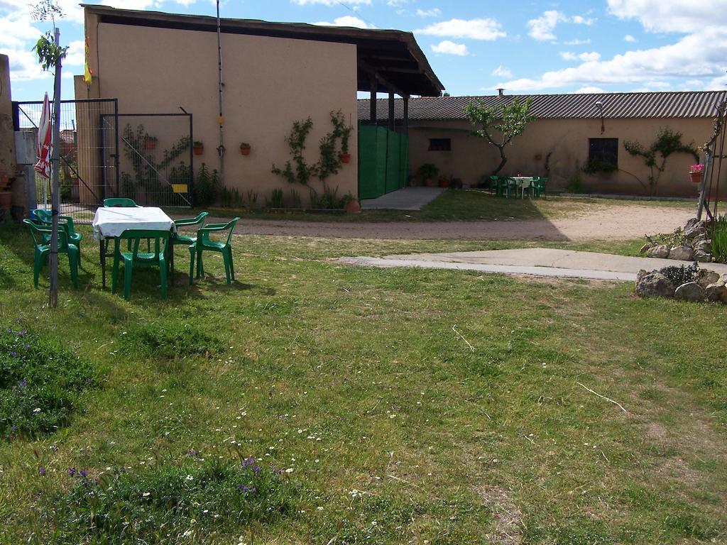 Albergue Turistico Torre De Sabre El Cubo de Tierra del Vino Eksteriør bilde